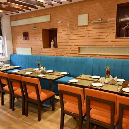 Abode By Aliste Hotels- 2 Minutes Walking To Golden Temple, אמריצר מראה חיצוני תמונה