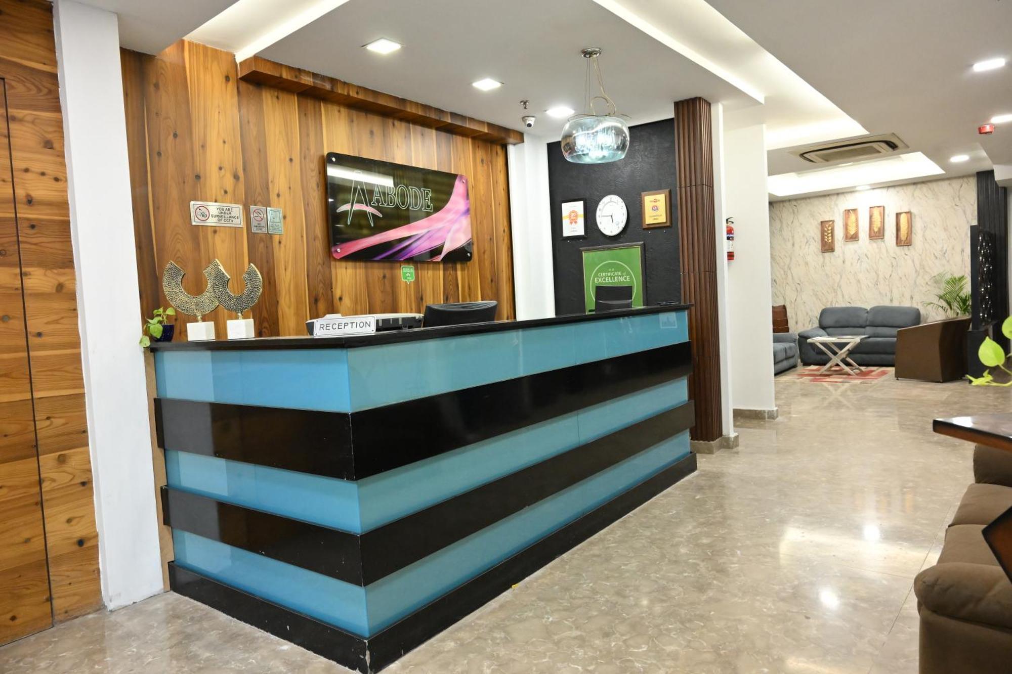 Abode By Aliste Hotels- 2 Minutes Walking To Golden Temple, אמריצר מראה חיצוני תמונה
