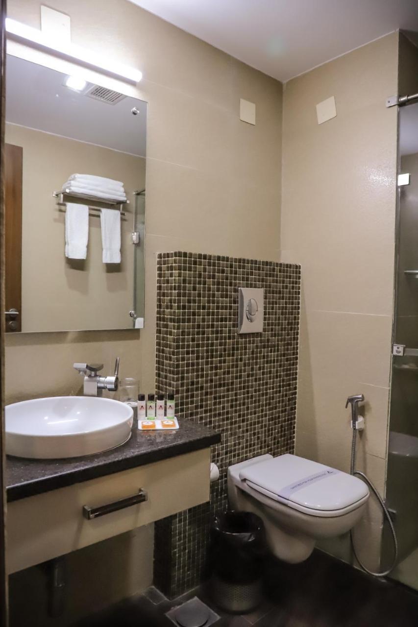Abode By Aliste Hotels- 2 Minutes Walking To Golden Temple, אמריצר מראה חיצוני תמונה